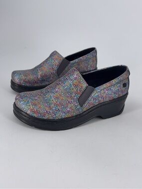 Klogs Mission Leather Clogs Women's Pyramid size 8M